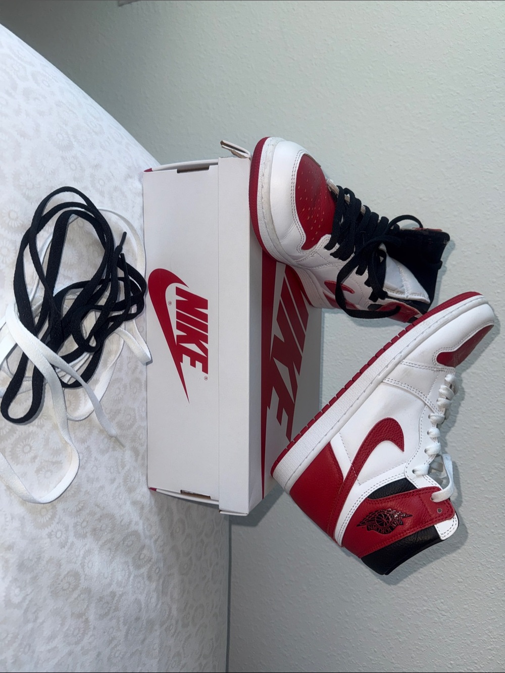 Nike Air Jordan 1 Retro High OG- White, Red, Black